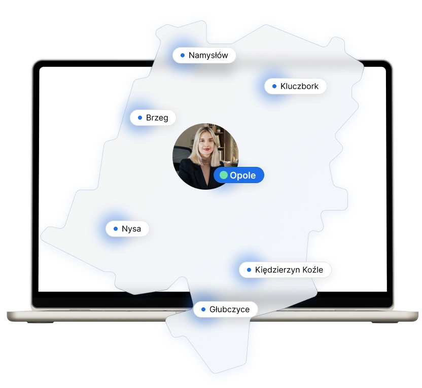 Mapa województwa z zaznaczonymi miastami: Namysłów, Kluczbork, Brzeg, Nysa, Kędzierzyn-Koźle, Głubczyce i Opole. Obok widoczna statystyka pokazująca liczbę 37 miast, 71 gmin i 1017 miejscowości, w których świadczona jest pomoc prawna w sprawach odszkodowawczych. W centrum znajduje się zdjęcie prawniczki na tle eleganckiego biura, symbolizujące profesjonalną obsługę.